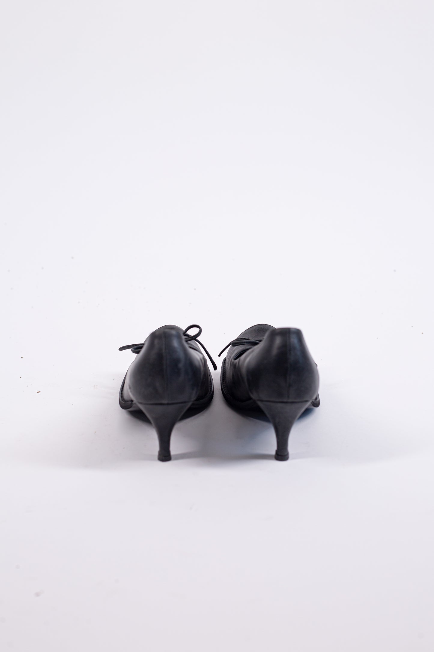 HOFA PUMPS IN BLACK