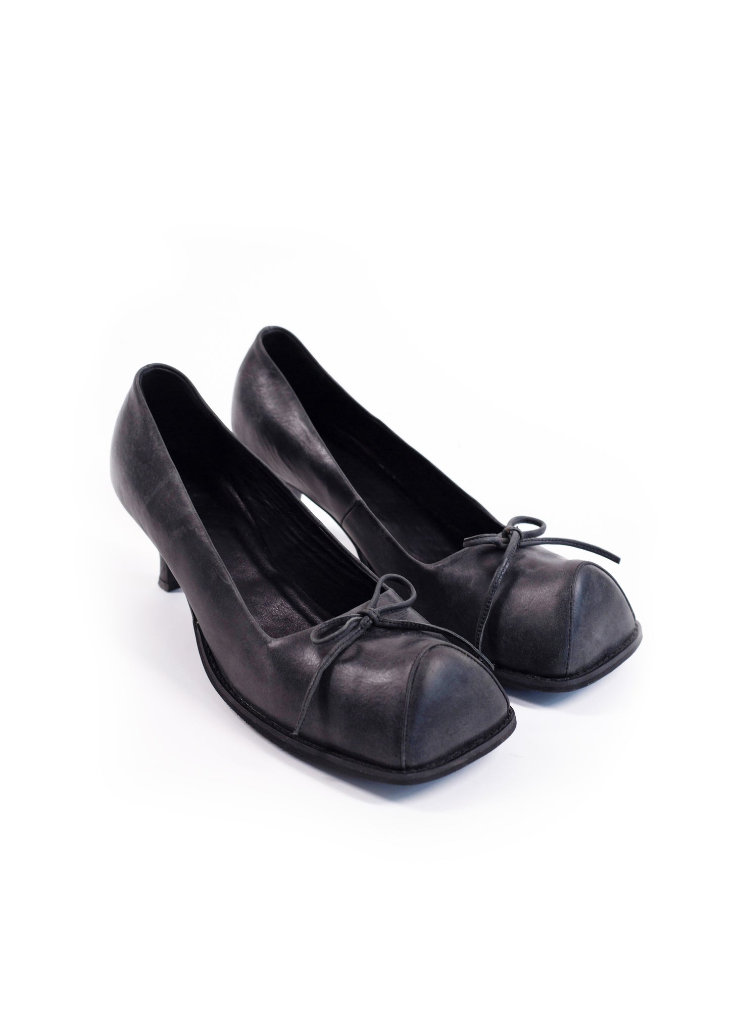 HOFA PUMPS IN BLACK